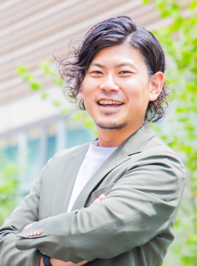 他の先輩をみる